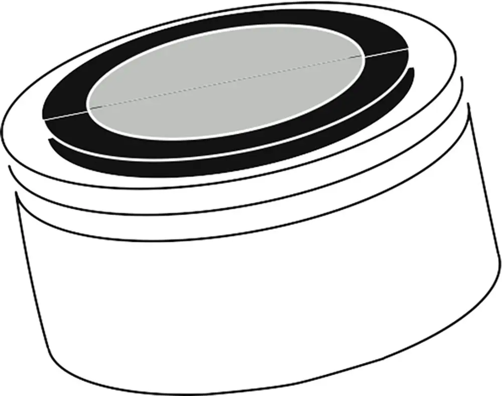 Chromfarbener Strahlregler mit ovalem Deckel, präsentiert in einer perspektivischen Ansicht. Ideal Standard.